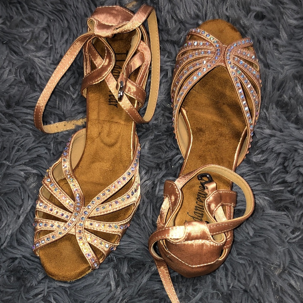 Women’s well worn Rose Gold Strappy Rhinestone Dance Sandals with chunky heel
